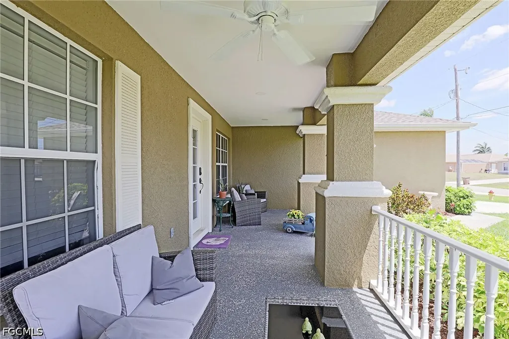 3016 SW 23rd Avenue Cape Coral FL 33914