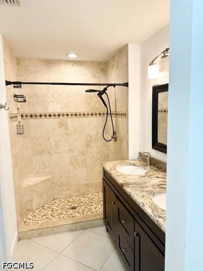2833 NW 6th Place Cape Coral FL 33993