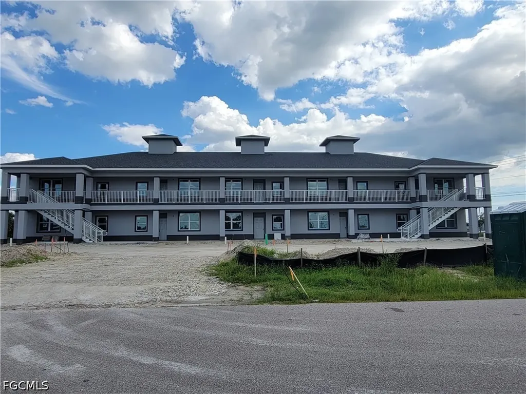 903-907 Cultural Park Boulevard Cape Coral FL 33990