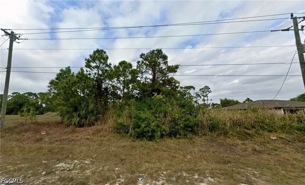 4754/4756 Golfview Boulevard Lehigh Acres FL 33973