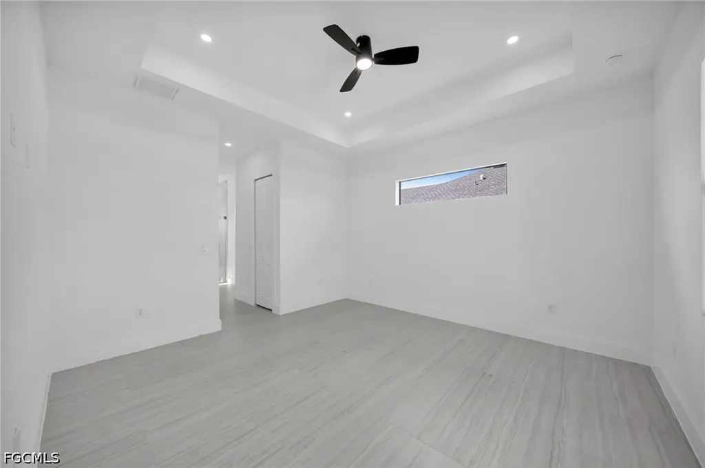 3539 NE 14th Place Cape Coral FL 33909