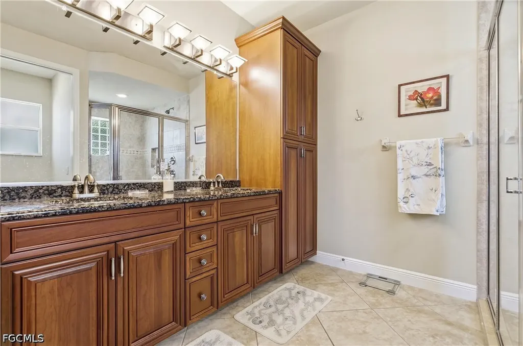 4228 SW 23rd Place Cape Coral FL 33914