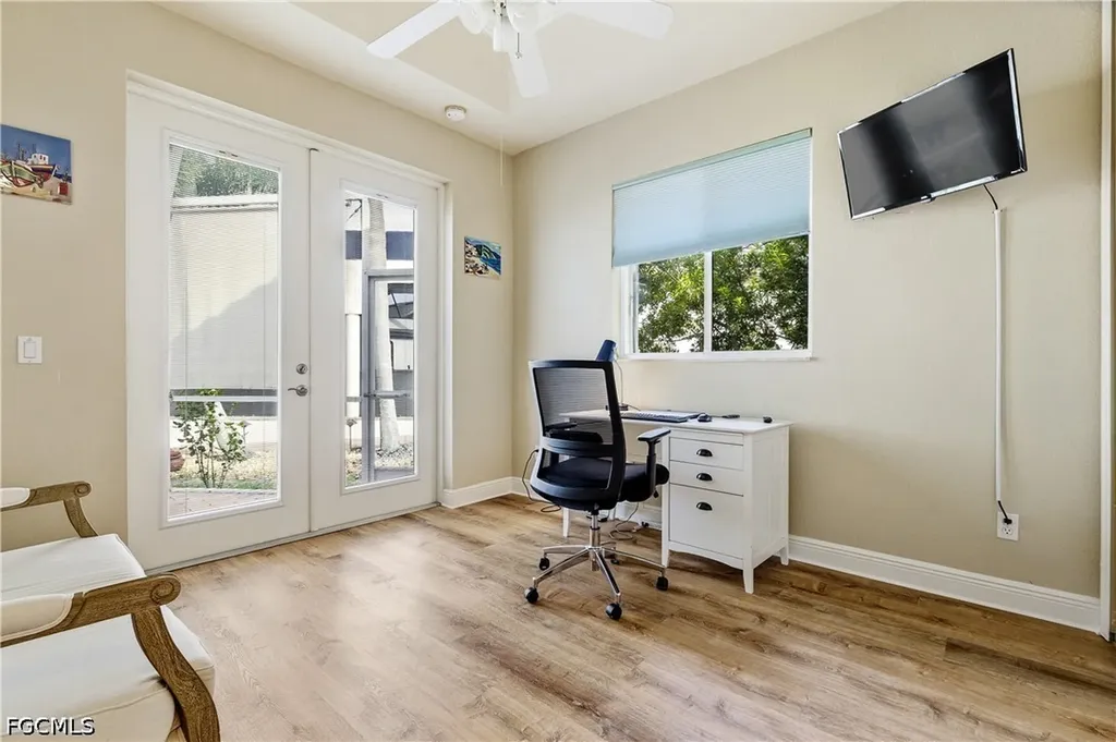4228 SW 23rd Place Cape Coral FL 33914