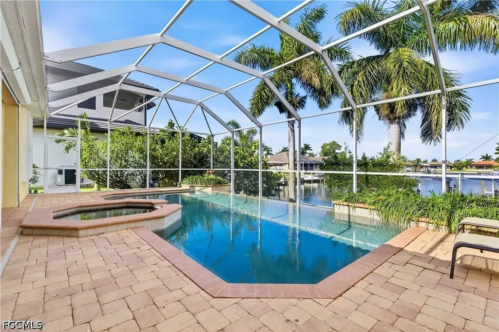 4228 SW 23rd Place Cape Coral FL 33914