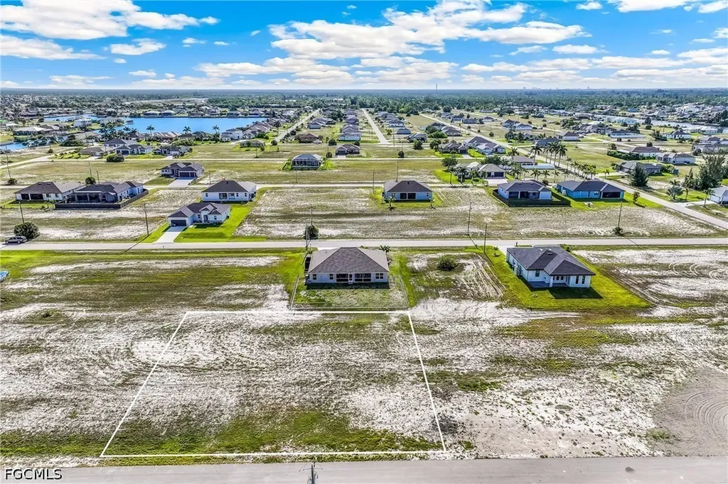 3437 NW 46th Place Cape Coral FL 33993