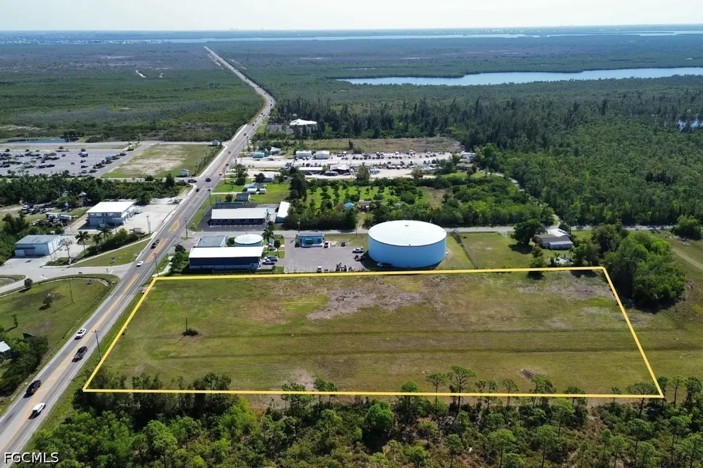 5361 Pine Island Road NW Bokeelia FL 33922