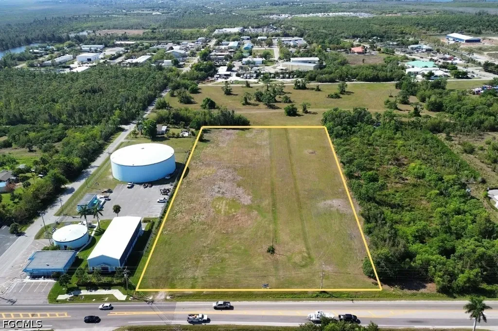 5361 Pine Island Road NW Bokeelia FL 33922