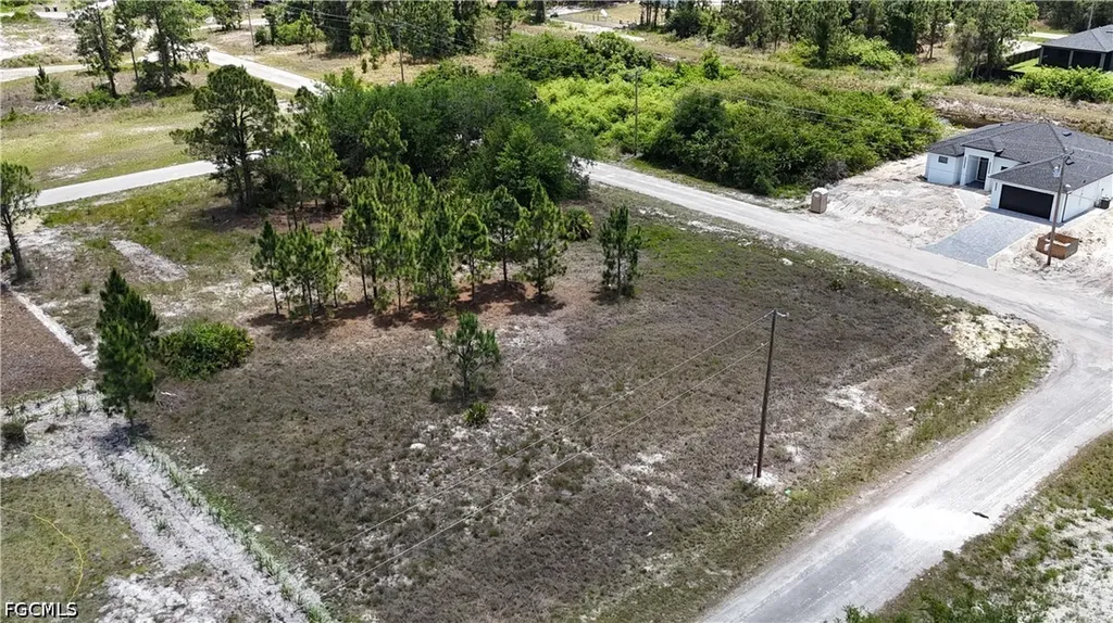 651 Crossarm Avenue S Lehigh Acres FL 33974