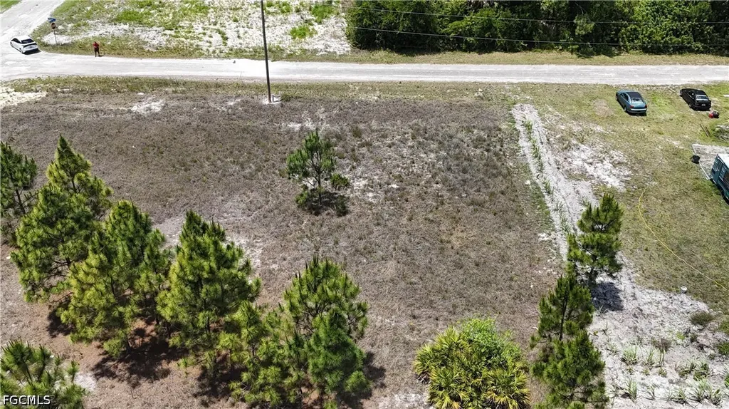 651 Crossarm Avenue S Lehigh Acres FL 33974