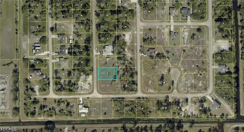 651 Crossarm Avenue S Lehigh Acres FL 33974