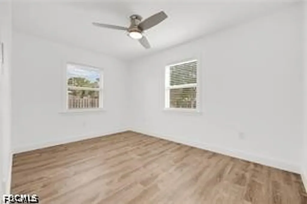 4462 E Riverside Drive Fort Myers FL 33905