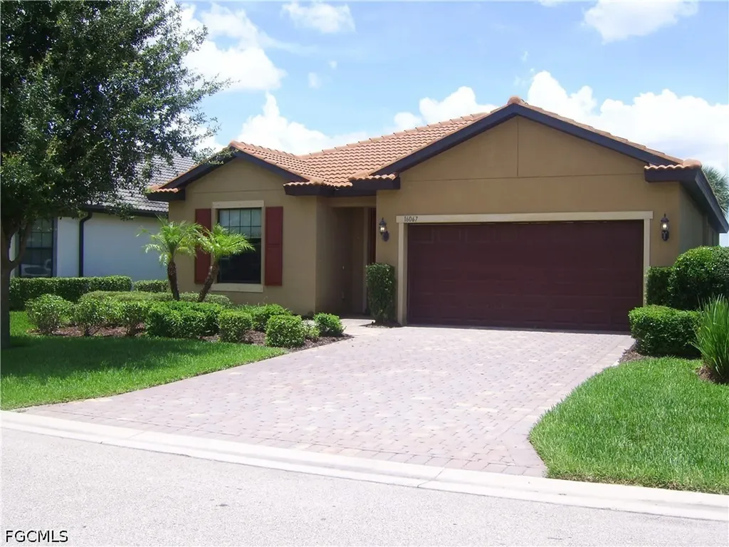 16067 Palmetto Prairie Drive Alva FL 33920