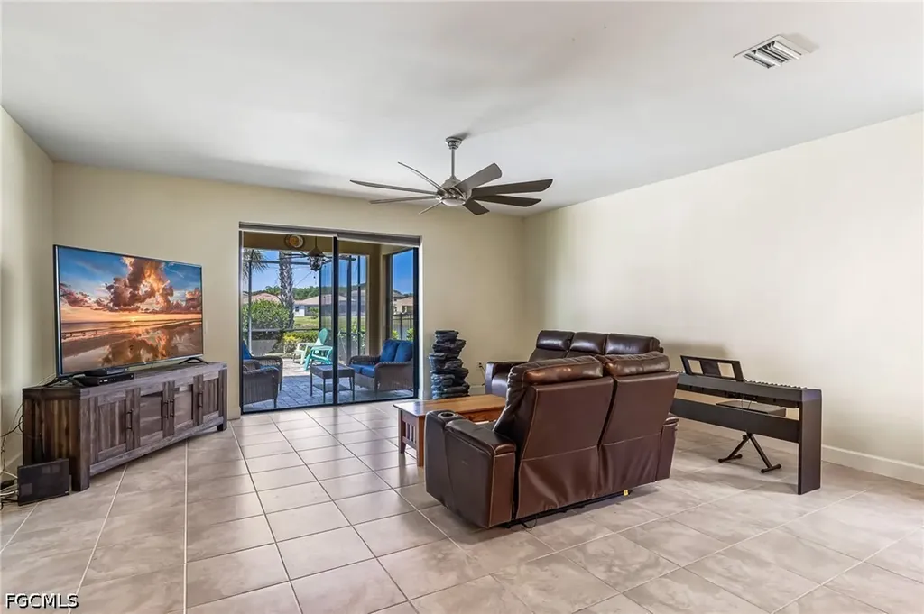 16067 Palmetto Prairie Drive Alva FL 33920
