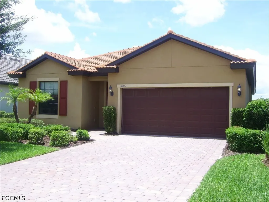 16067 Palmetto Prairie Drive Alva FL 33920