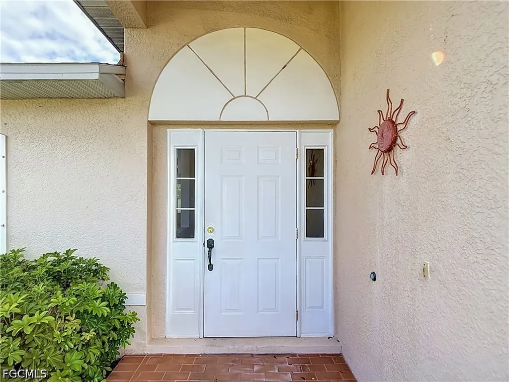 1801 SW 47th Terrace Cape Coral FL 33914