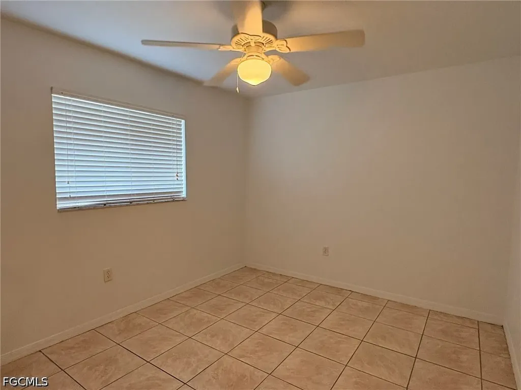 1909 SE Van Loon Terrace Cape Coral FL 33990