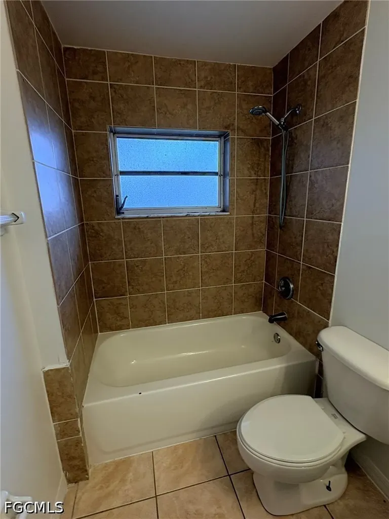 1909 SE Van Loon Terrace Cape Coral FL 33990