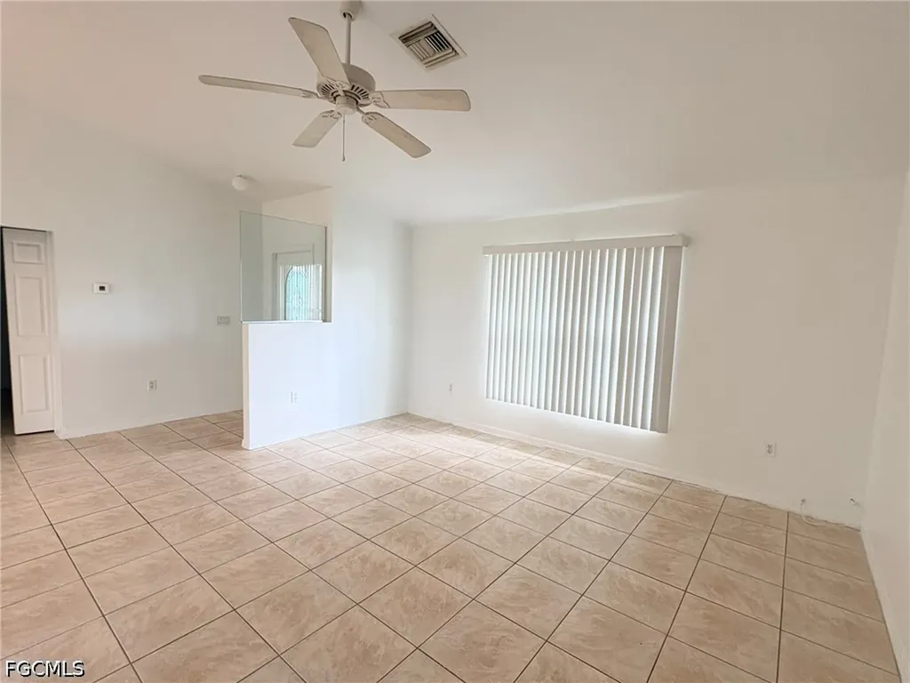 1909 SE Van Loon Terrace Cape Coral FL 33990