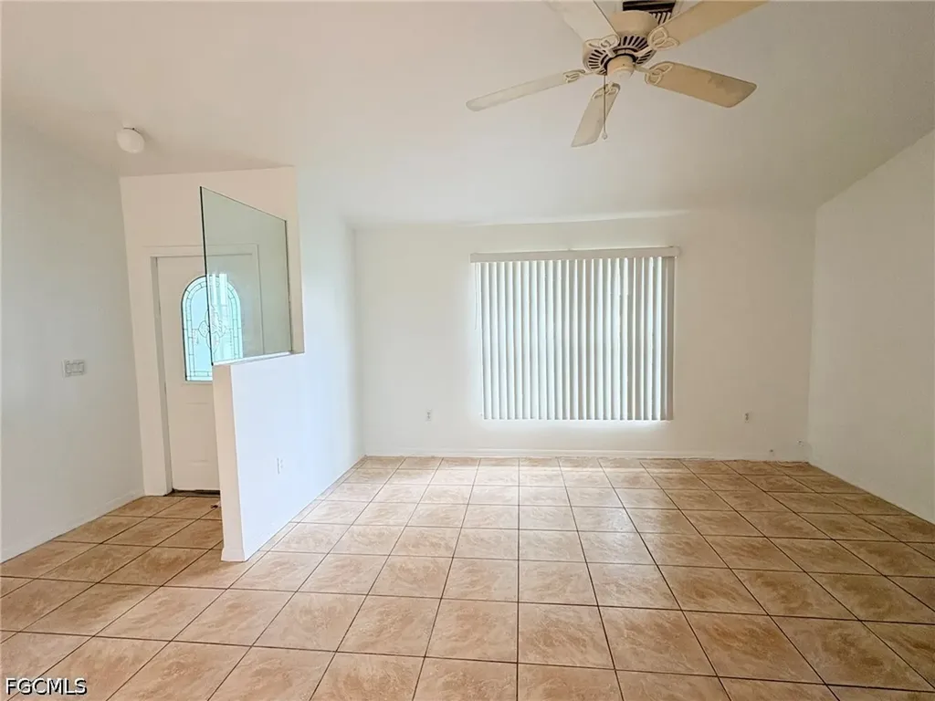 1909 SE Van Loon Terrace Cape Coral FL 33990