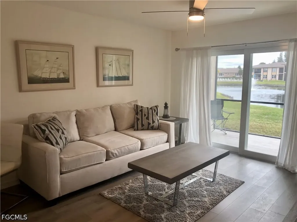 16881 Davis Road Fort Myers FL 33908