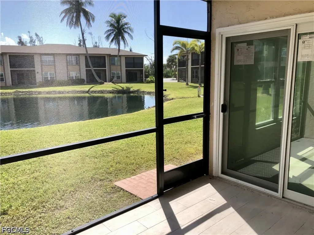 16881 Davis Road Fort Myers FL 33908