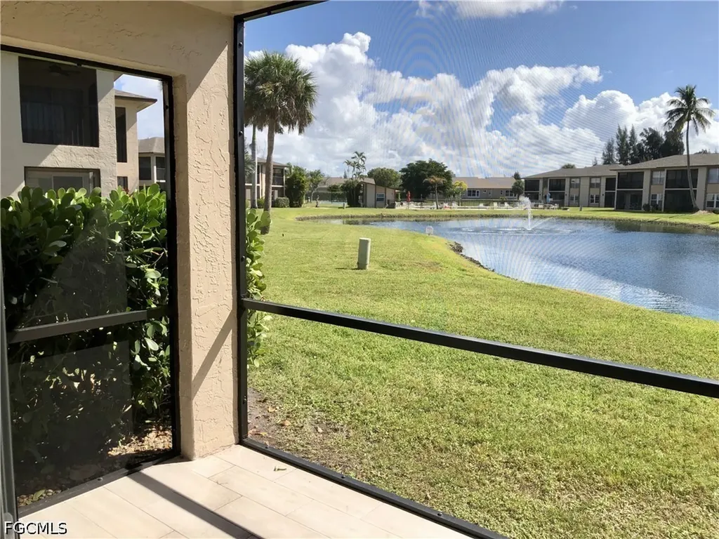 16881 Davis Road Fort Myers FL 33908