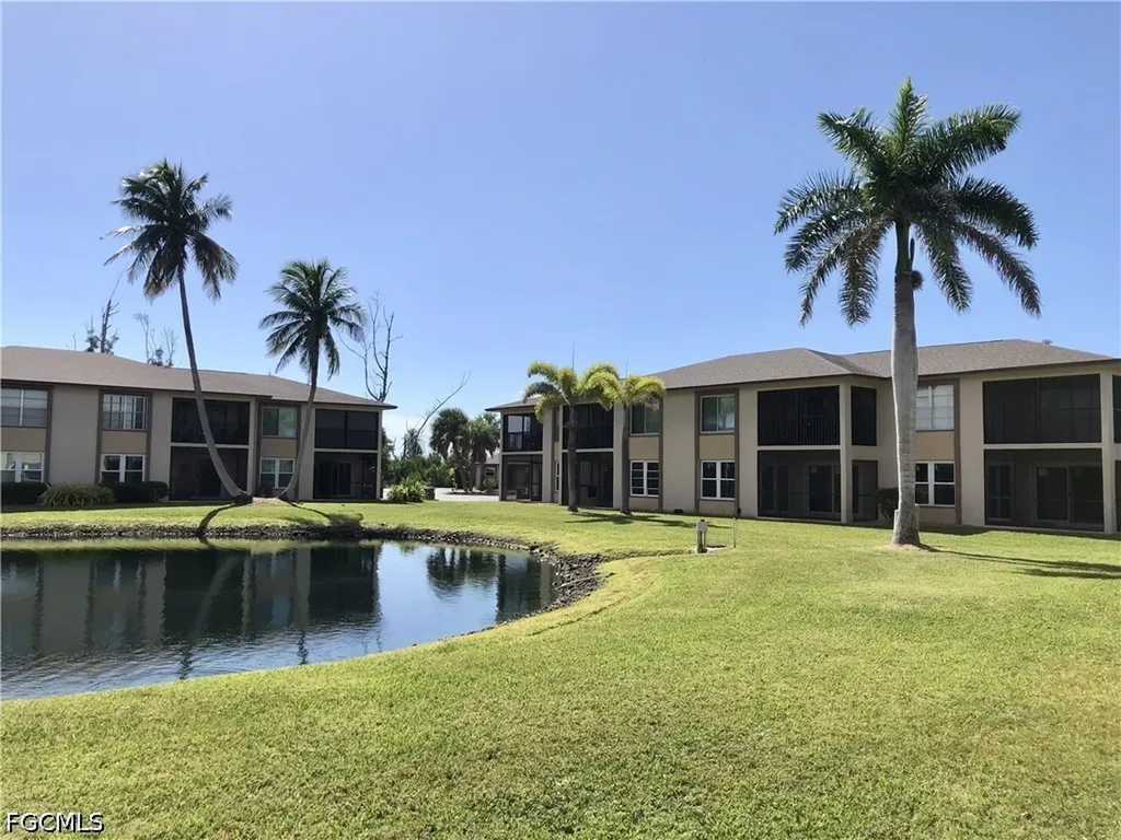 16881 Davis Road Fort Myers FL 33908