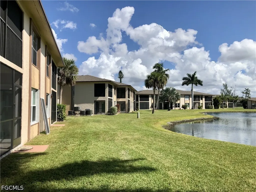 16881 Davis Road Fort Myers FL 33908