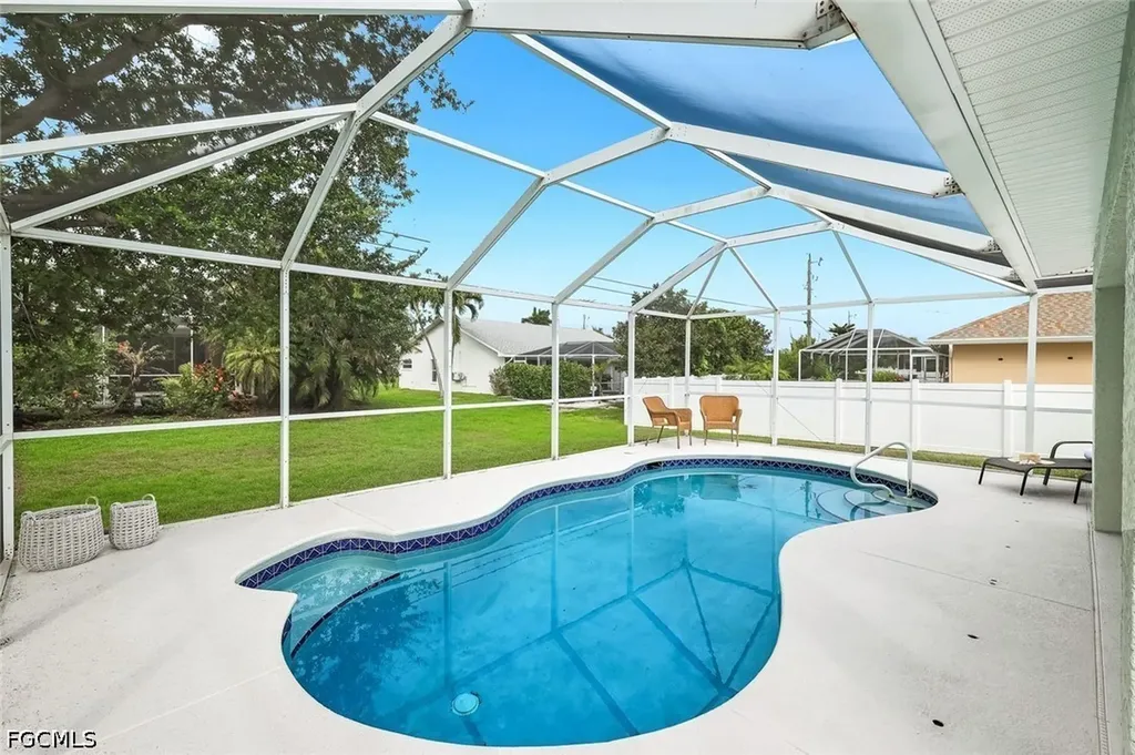 3322 Oasis Boulevard Cape Coral FL 33914