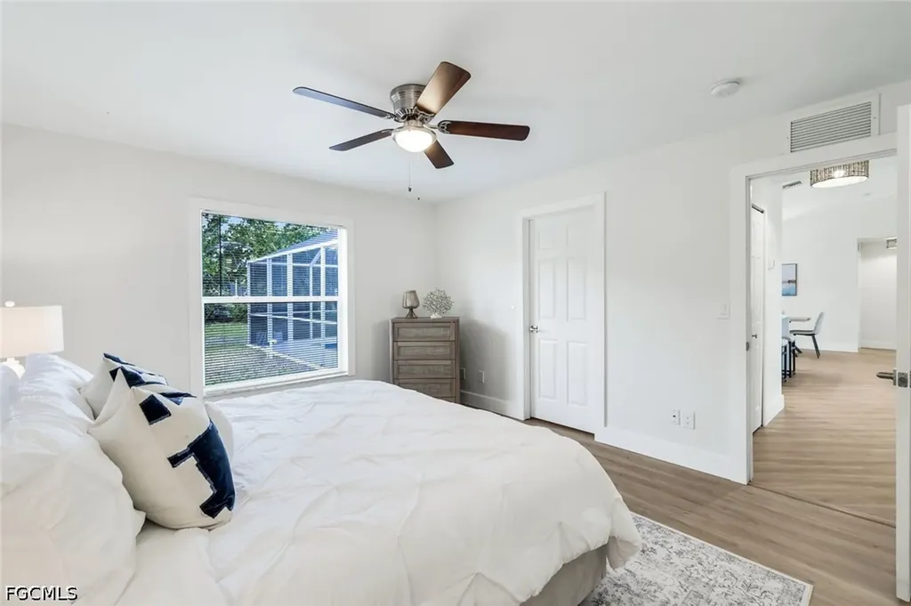 3322 Oasis Boulevard Cape Coral FL 33914
