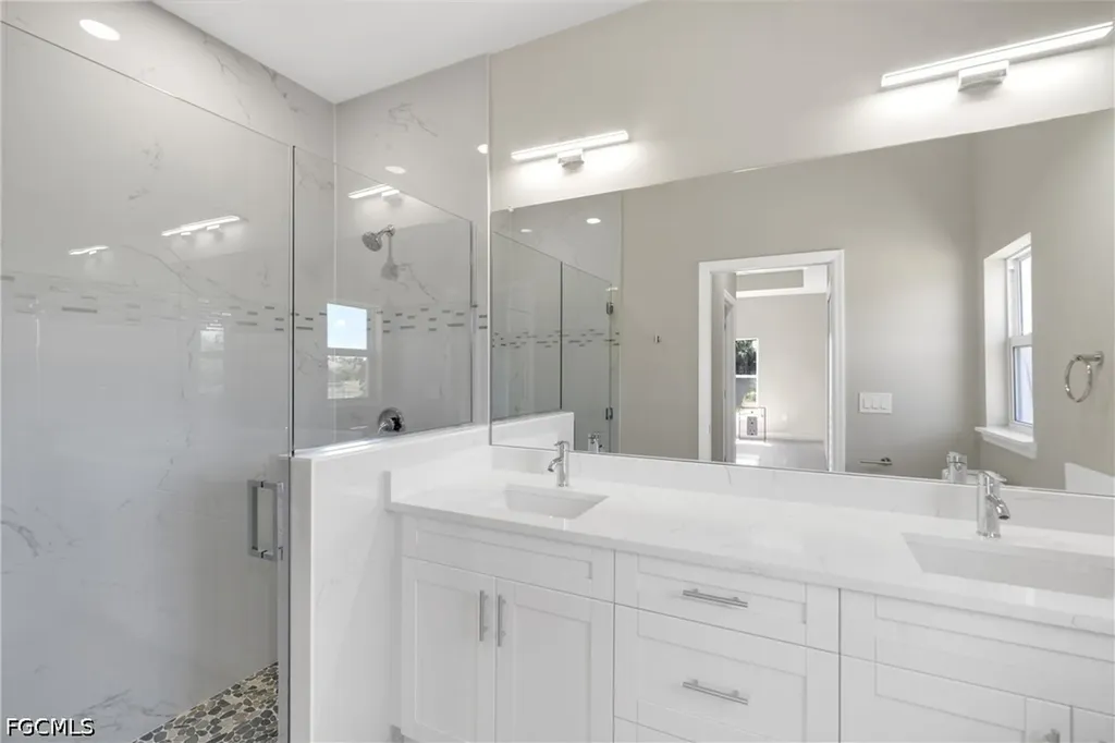917 Margaret Avenue S Lehigh Acres FL 33974