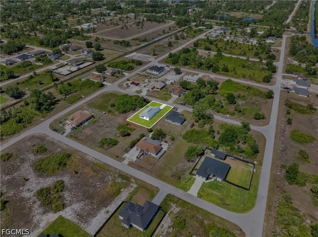 917 Margaret Avenue S Lehigh Acres FL 33974