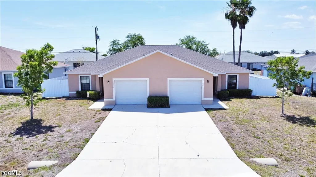 1020/1022 NE 8th Place Cape Coral FL 33909