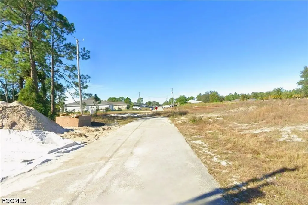 3418 36th Street SW Lehigh Acres FL 33976