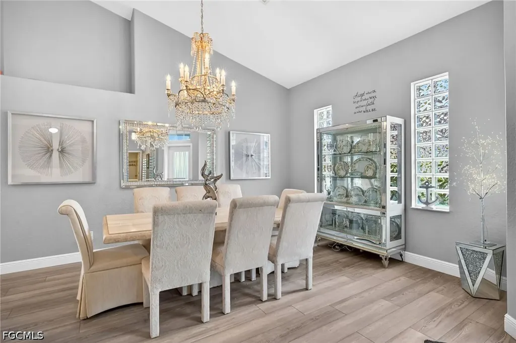 9512 Mariners Cove Lane Fort Myers FL 33919