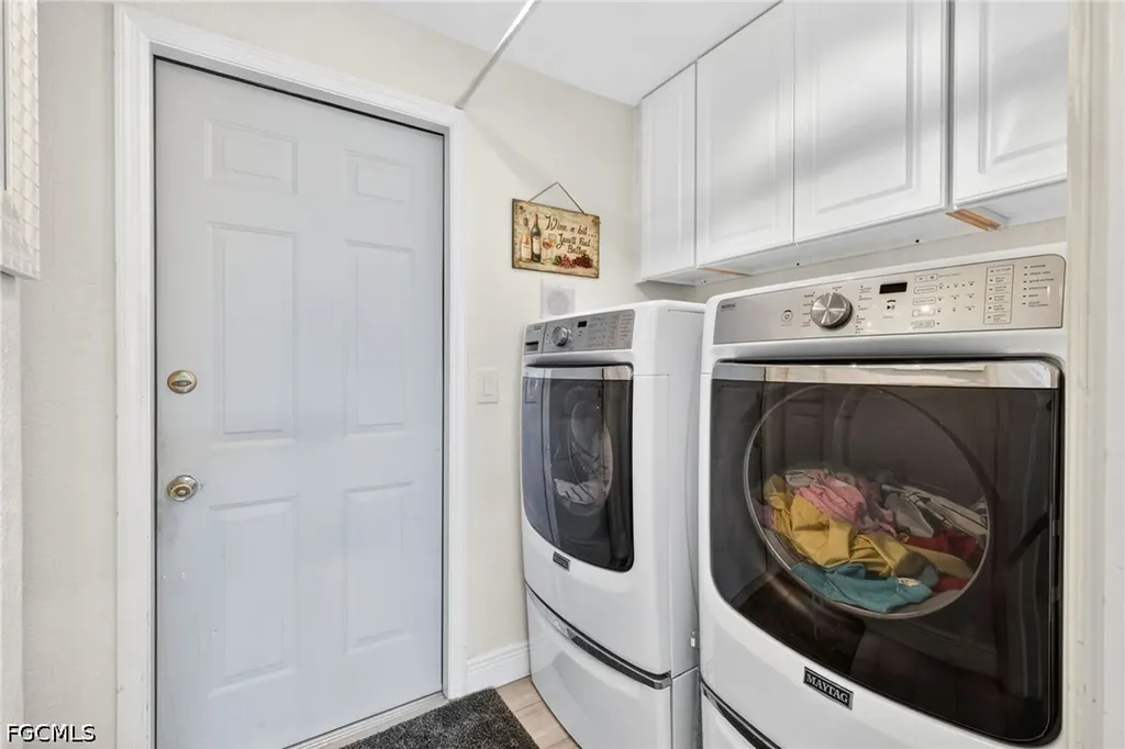 9512 Mariners Cove Lane Fort Myers FL 33919
