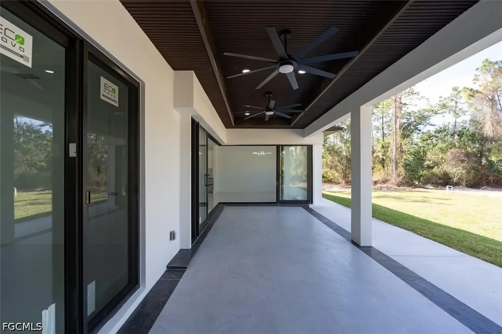 1207 Magnolia Avenue Lehigh Acres FL 33972