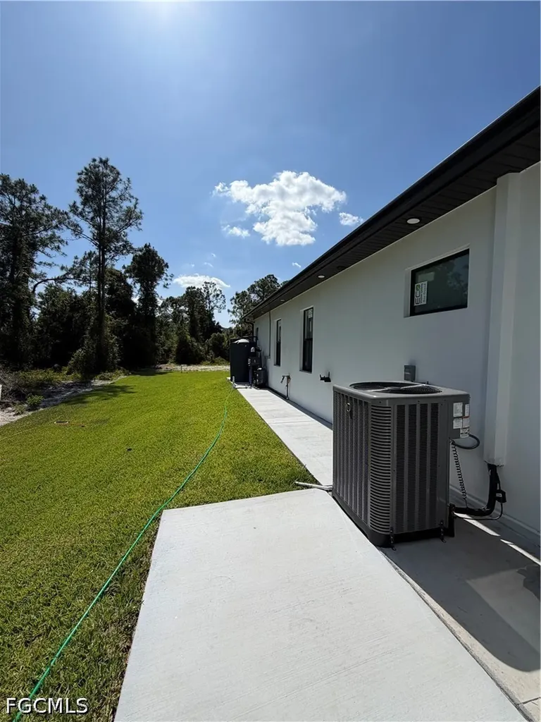 1207 Magnolia Avenue Lehigh Acres FL 33972