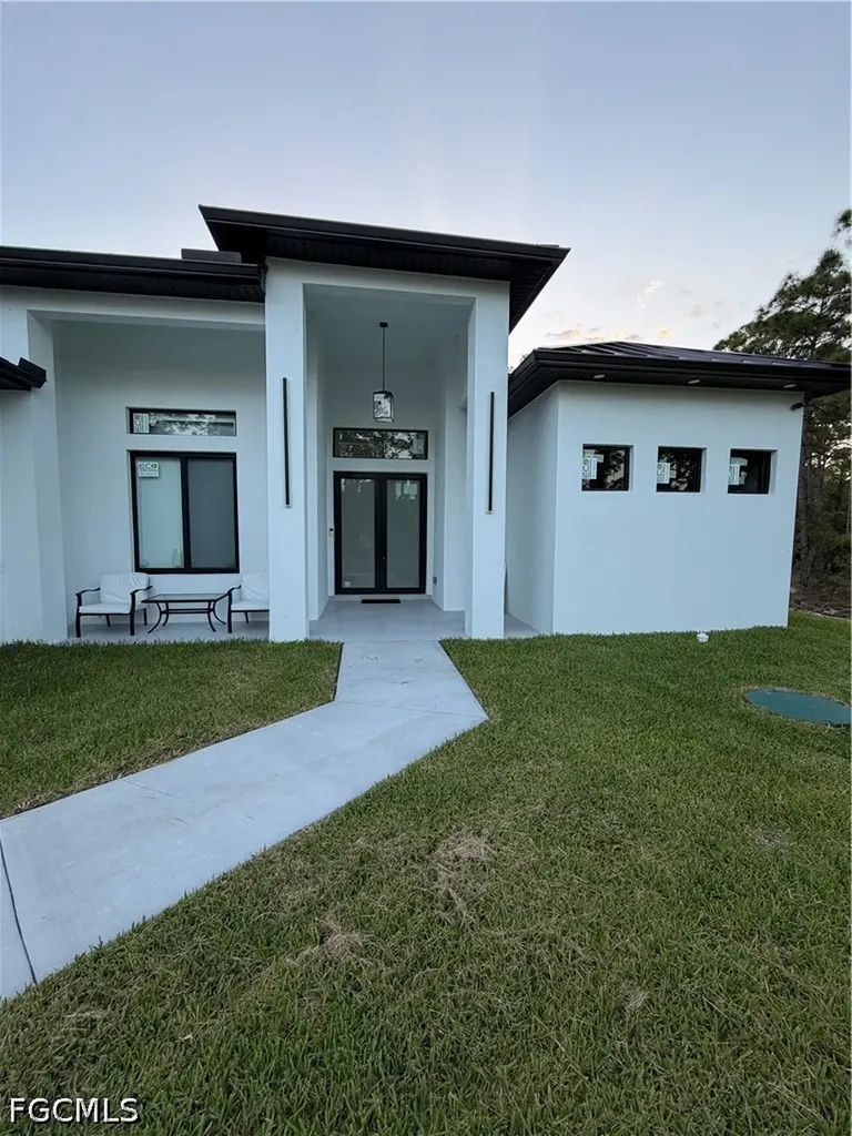 1207 Magnolia Avenue Lehigh Acres FL 33972