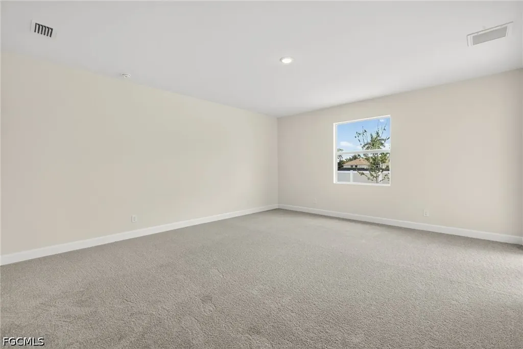 1748 NW 19th Street Cape Coral FL 33993