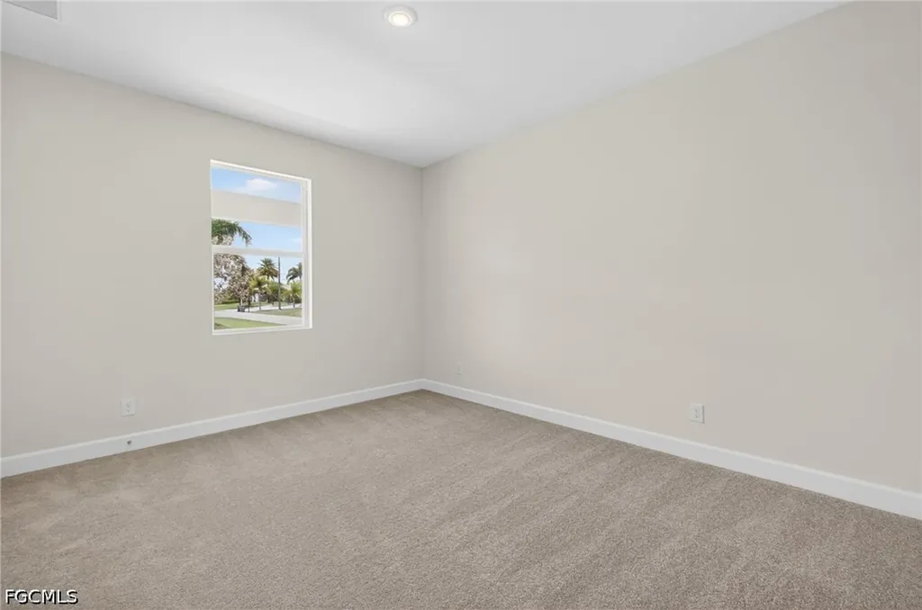 1748 NW 19th Street Cape Coral FL 33993