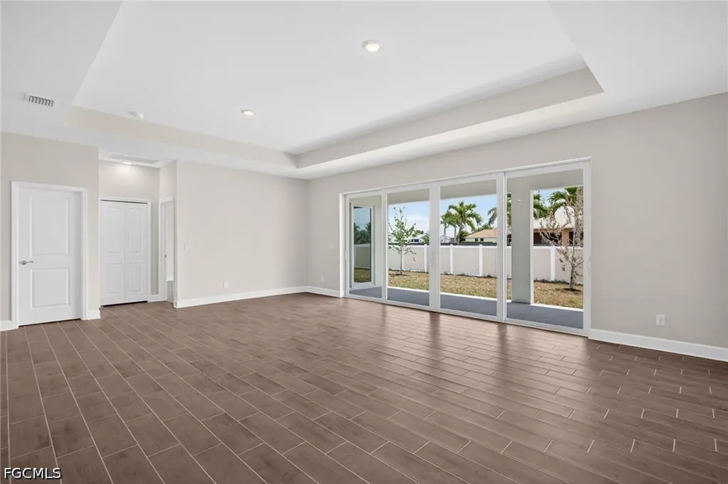1748 NW 19th Street Cape Coral FL 33993