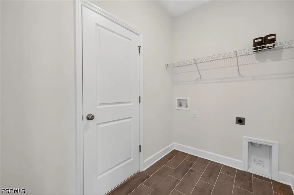 1748 NW 19th Street Cape Coral FL 33993