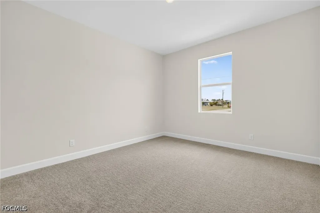 1748 NW 19th Street Cape Coral FL 33993