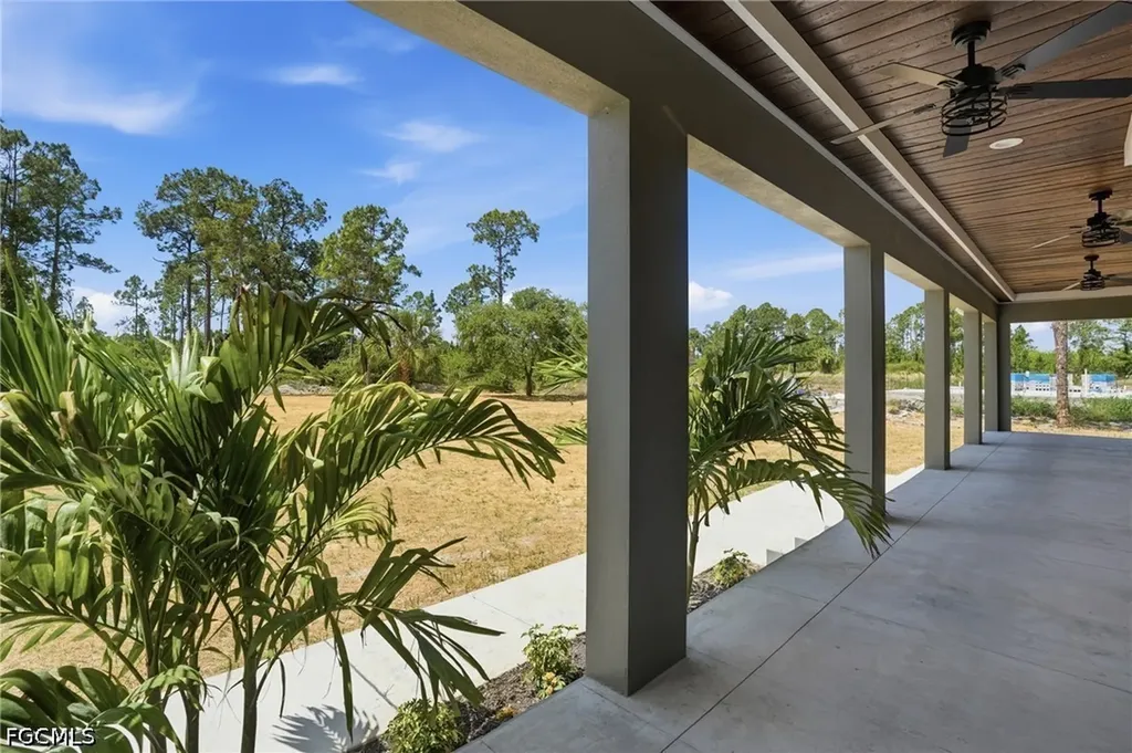 7933 5th Terrace Labelle FL 33935