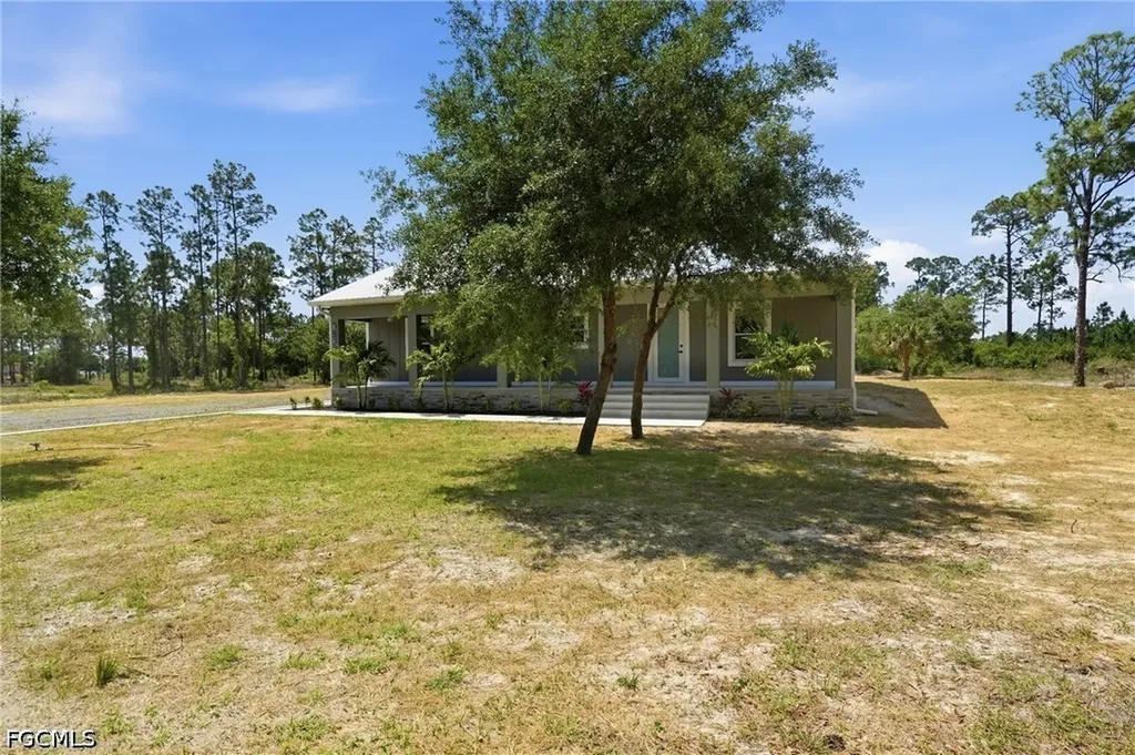 7933 5th Terrace Labelle FL 33935