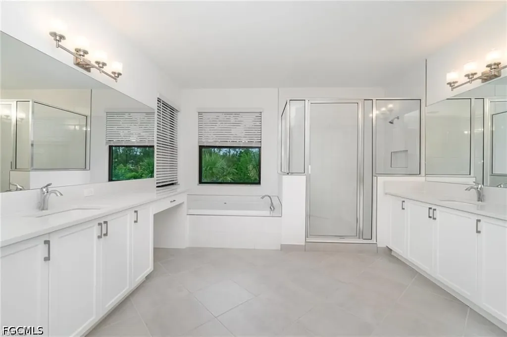 12750 Woodbury Drive Estero FL 33928
