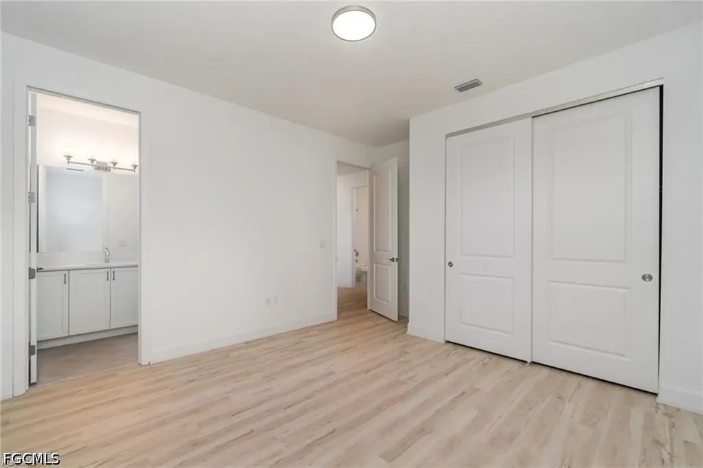 12750 Woodbury Drive Estero FL 33928