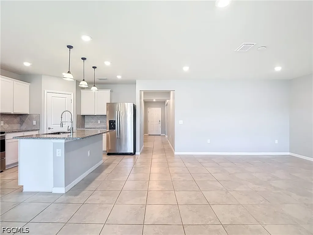 16056 Enclaves Cove Drive North Fort Myers FL 33917