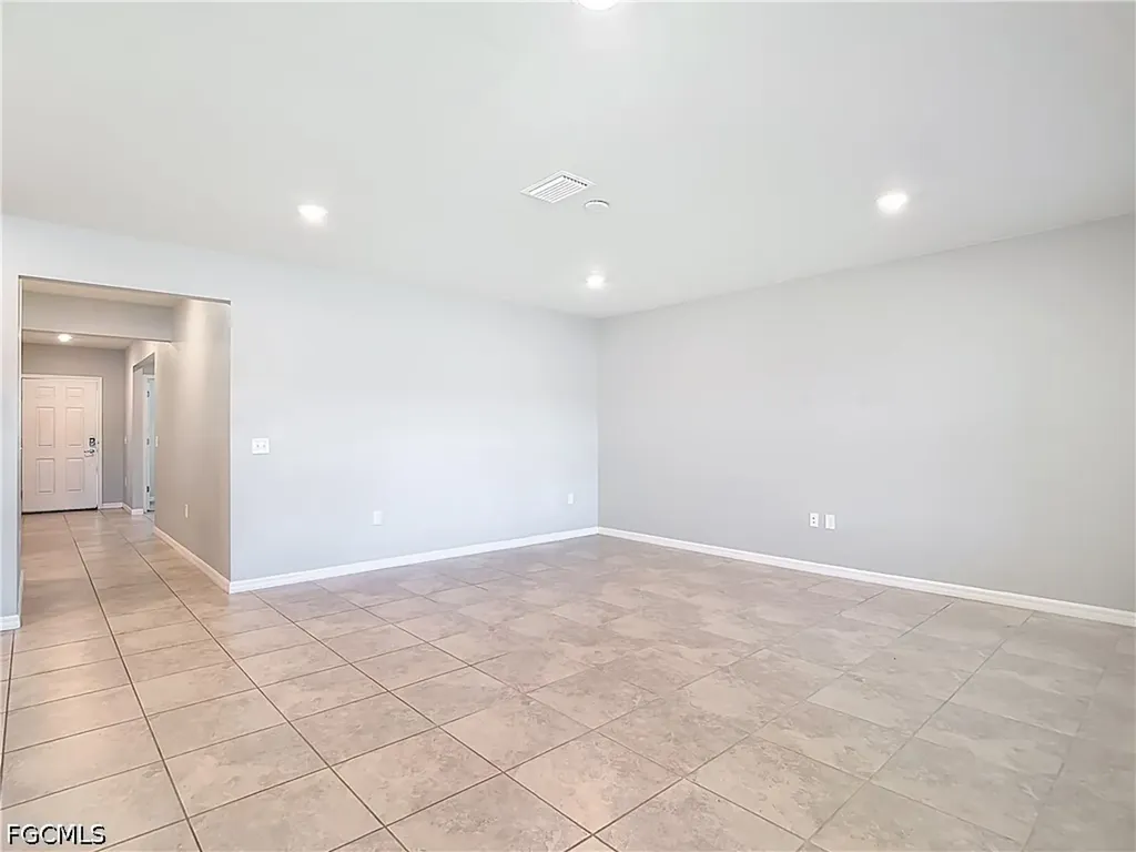 16056 Enclaves Cove Drive North Fort Myers FL 33917
